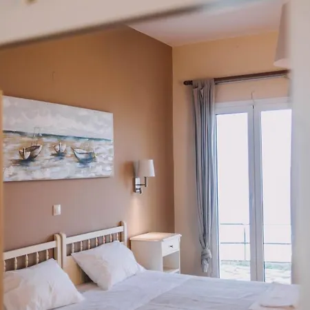 דירה Lorraine's Style Studios, Shared Swimming Pool And Bbq Only For Guests At Simotata Village לואורדטה